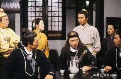 天龙八部与射雕英雄传的关系探析：同一世界中的不同旅程和众生缘