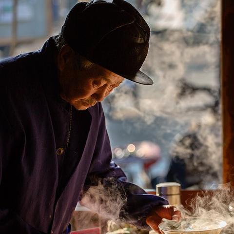 (吃馄饨的日子)一天的快乐时光：“吃馄饨”写一篇日记