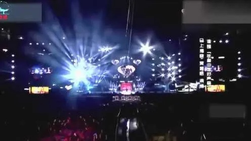 (有一首励志歌曲歌词有向前冲)励志向前冲歌曲，勇往直前，努力拼搏，梦想无限