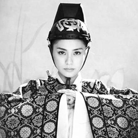 (花木兰民间故事主要内容)花木兰民间故事全文：古老传奇与女性英勇精神的完美结合