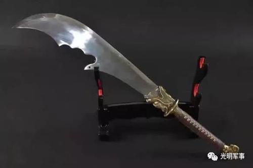 (武器种类大全)探寻七种武器系列顺序: 从古至今的演变与应用技巧