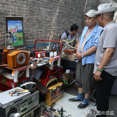 《热血传奇：摊主传说》- 一个可以摆摊的传奇手游体验，创造你的传奇商业帝国！