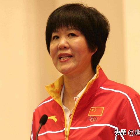 为家长送孩子上学迟到现象发声，老师怒批：透露出家长的不负责任，严重损害孩子的学习时间及生活规律