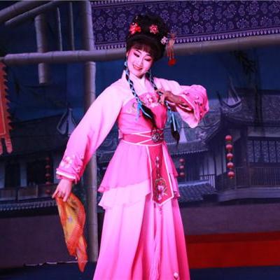 (爱江山更爱美人歌曲原版)爱江山更爱美人原唱：揭开这首经典歌曲的诞生历程及情感内涵
